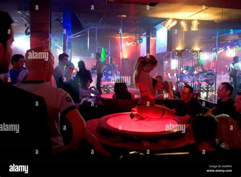 stripclub in der nähe|Finde einen Stripclub 